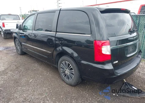 2014 Chrysler Town & Country S from USA, damaged, VIN 2C4RC1HG9ER132712